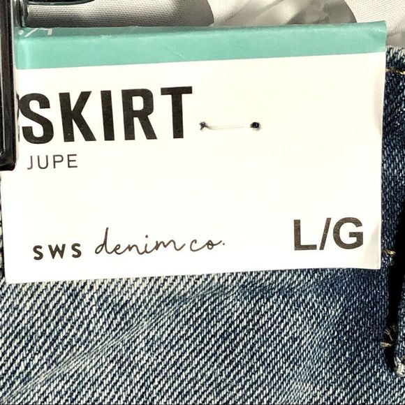 NWT SWS denim mini skirt - Picture 4 of 8